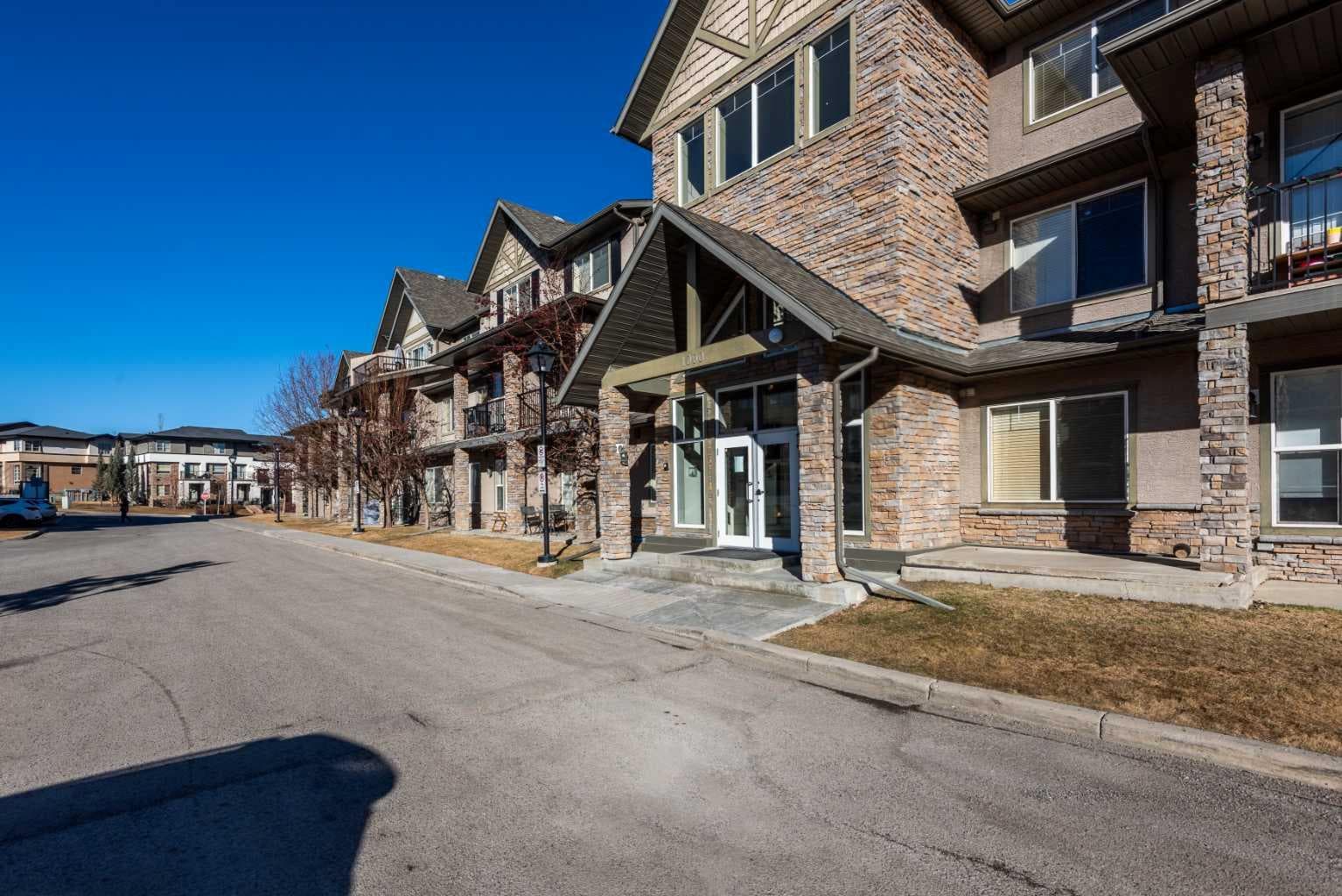 1203, 211 Aspen Stone Boulevard SW