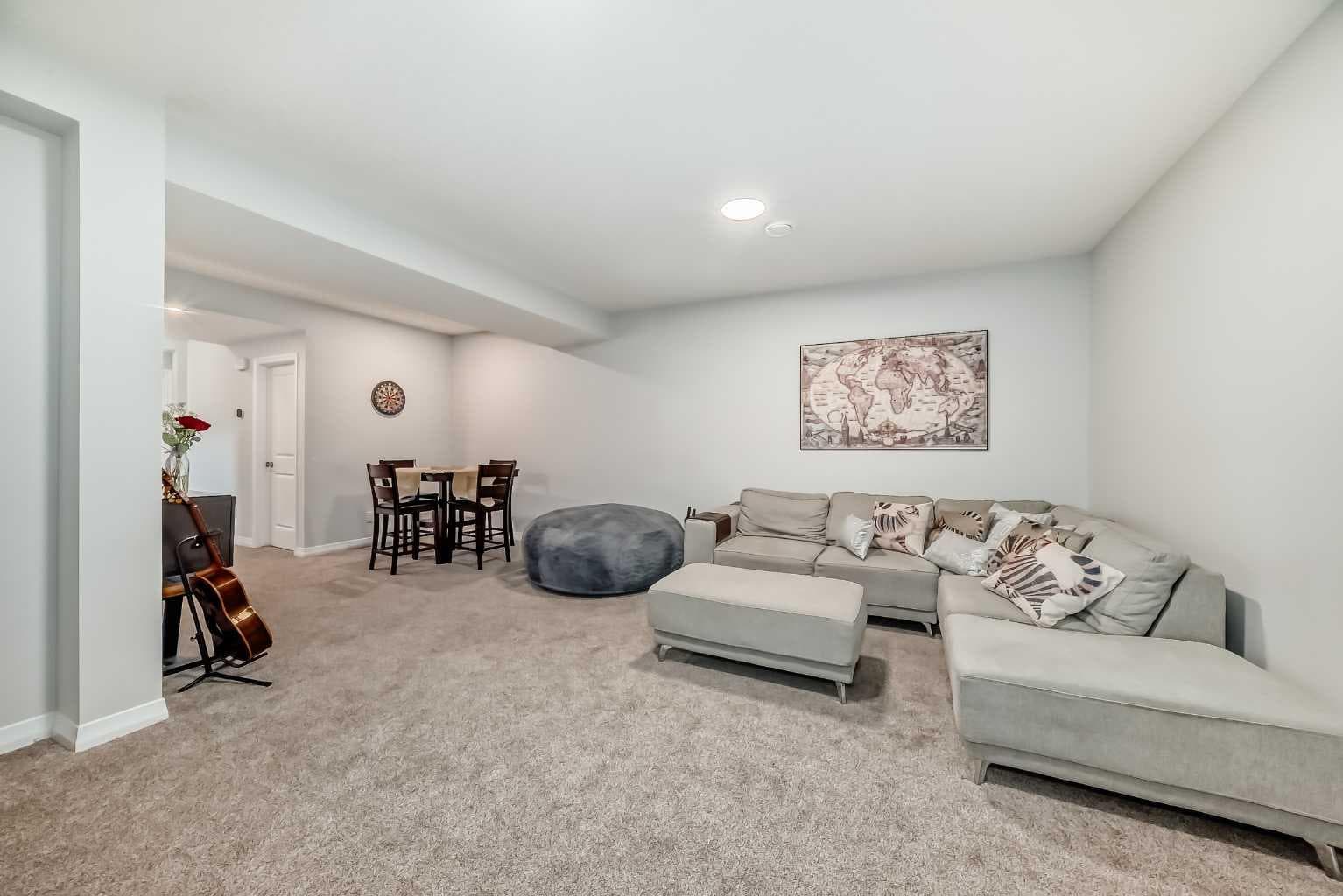 1941 Mahogany Boulevard SE