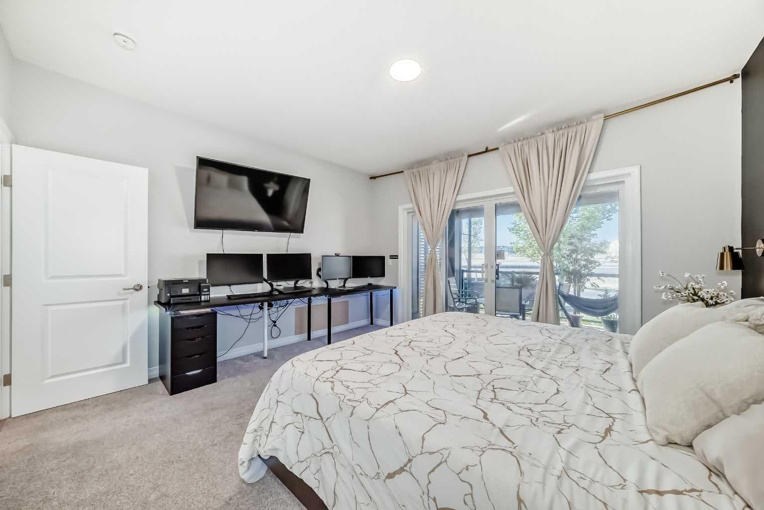 1941 Mahogany Boulevard SE