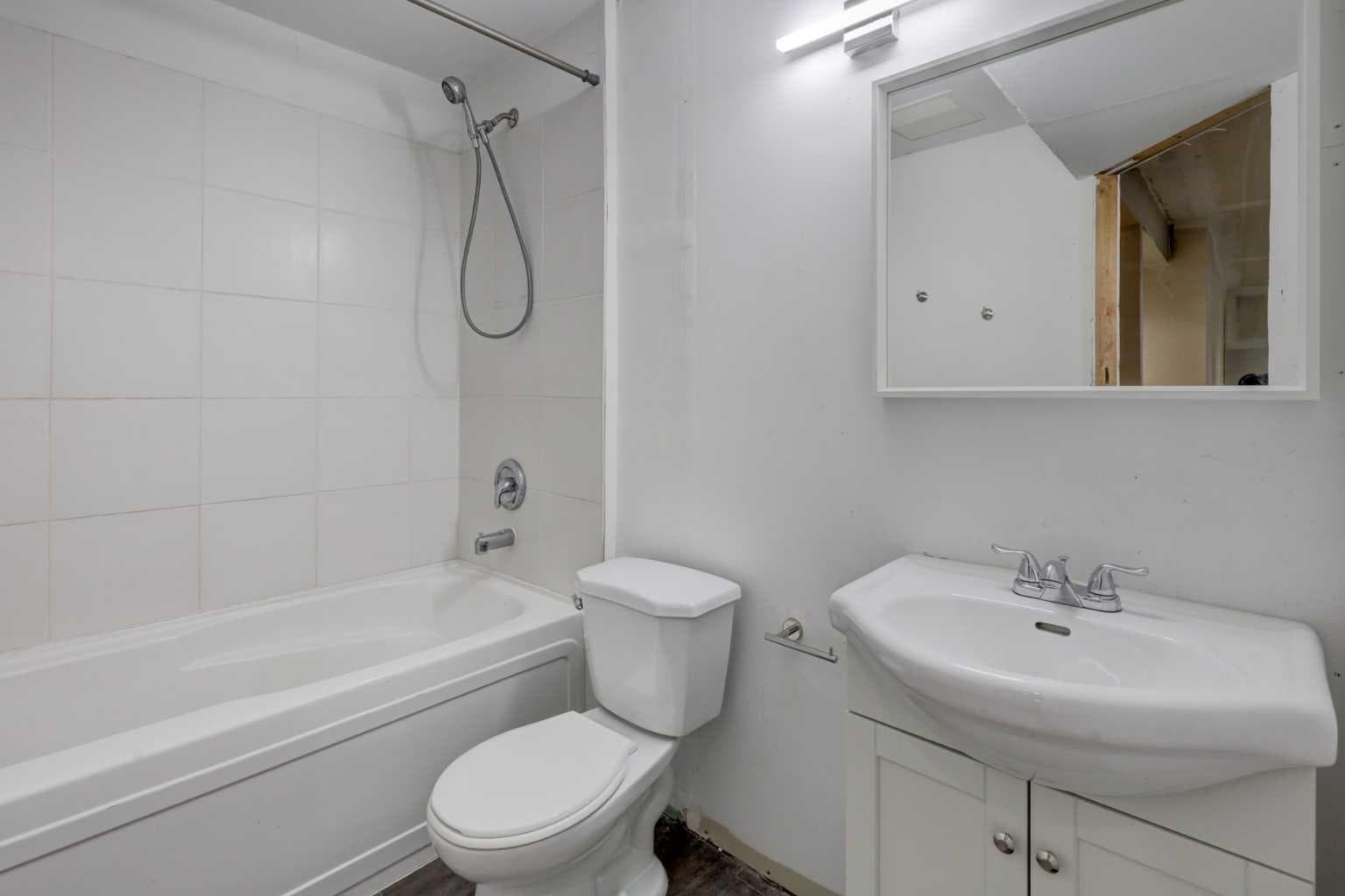 36 Copperstone Court SE