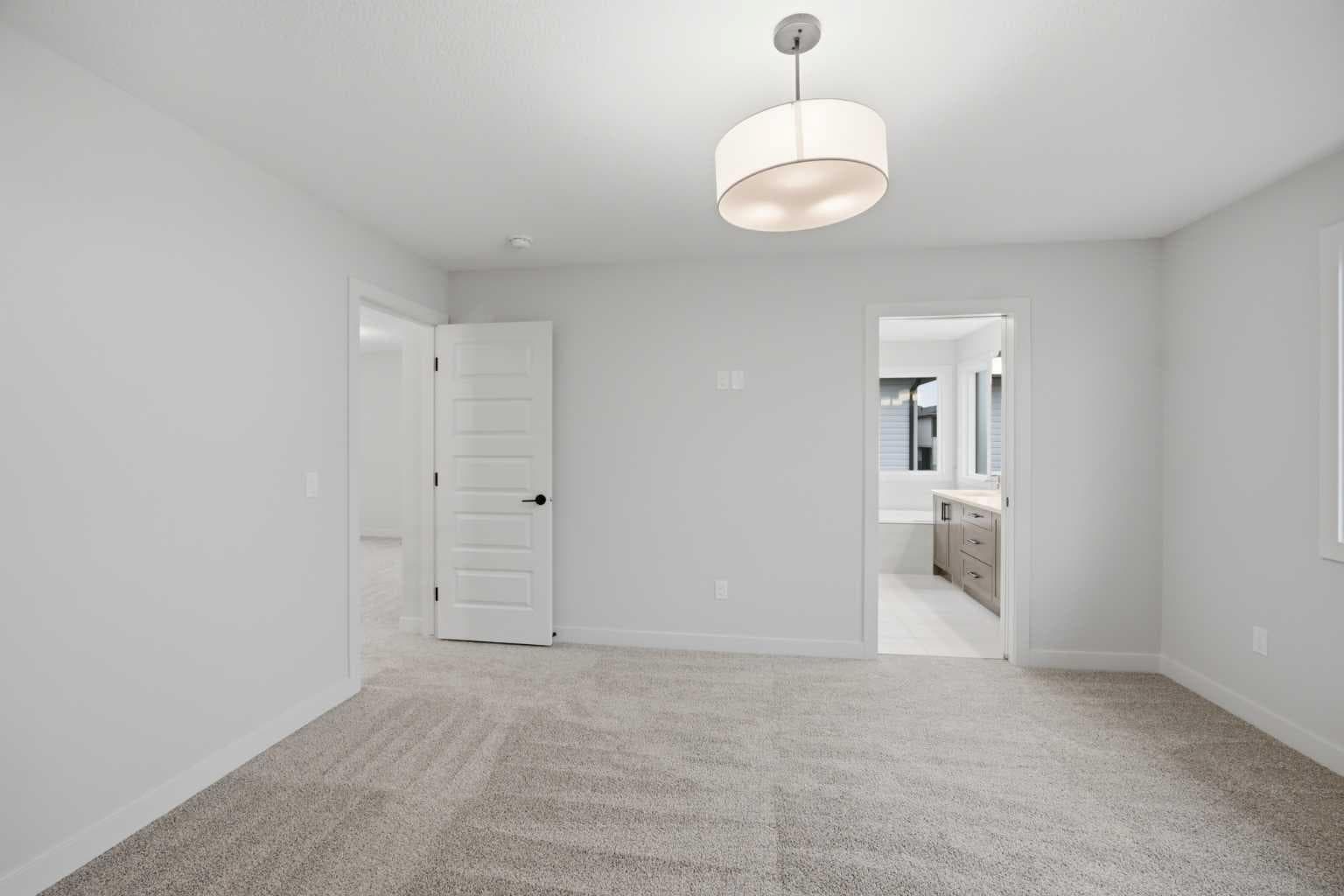 24 Appaloosa Crescent 