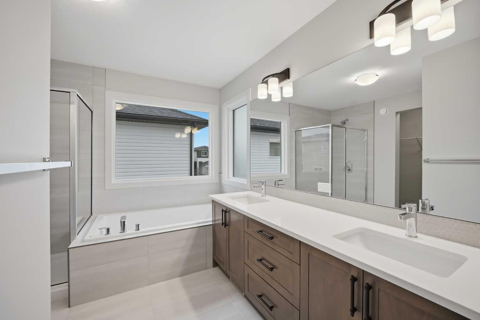 24 Appaloosa Crescent 