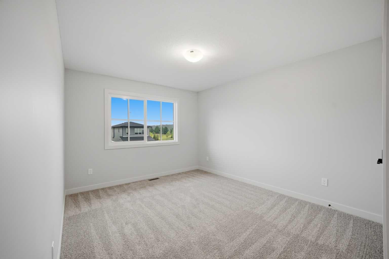 24 Appaloosa Crescent 