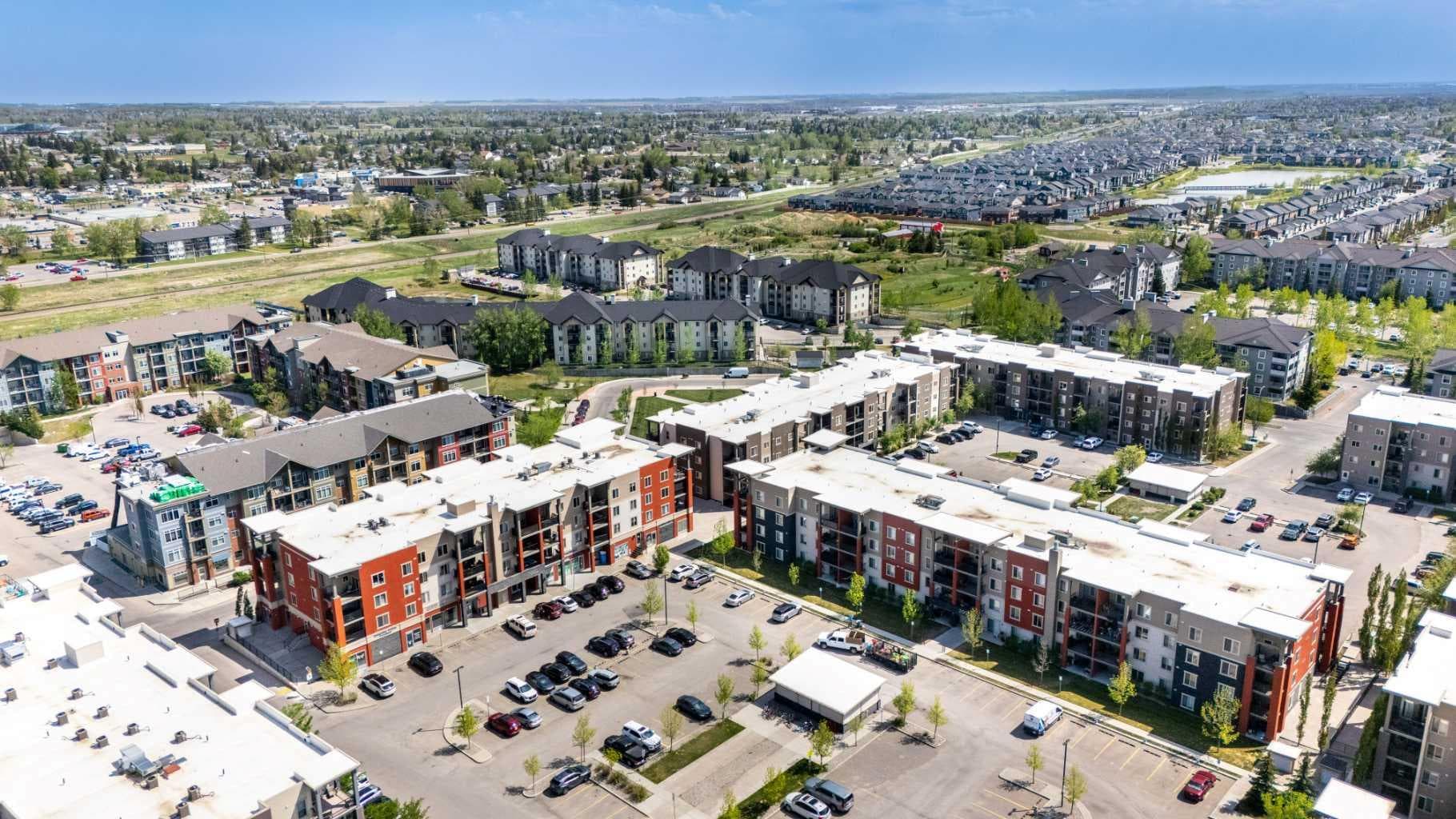 8112, 403 Mackenzie Way SW