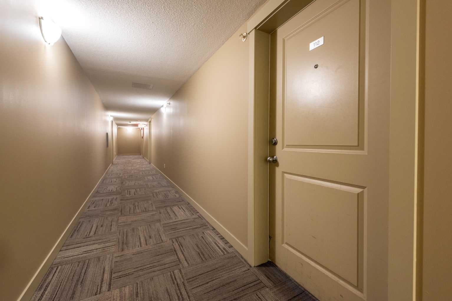 8112, 403 Mackenzie Way SW
