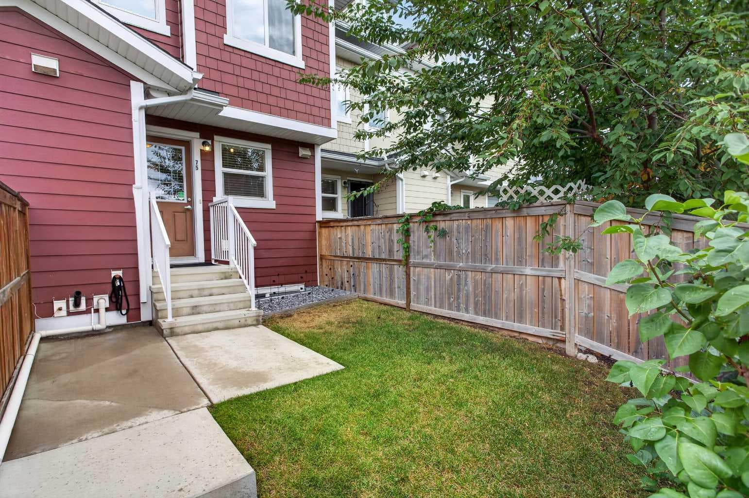 75 Auburn Bay Street SE
