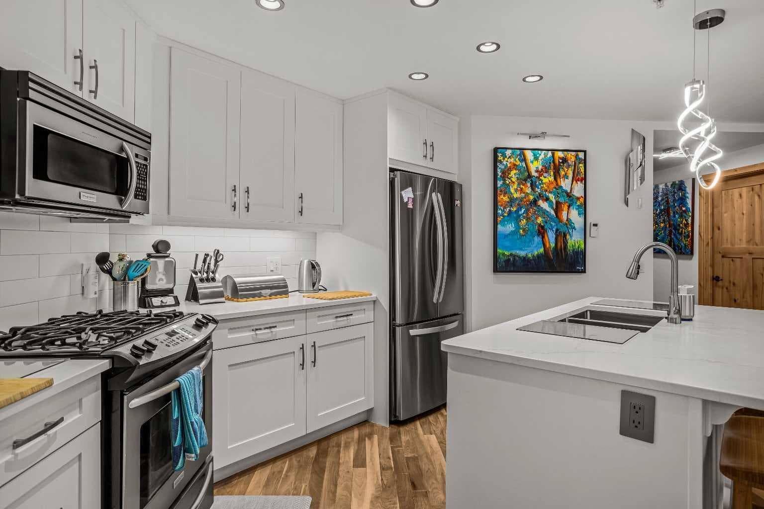 205, 600 Spring Creek Drive 