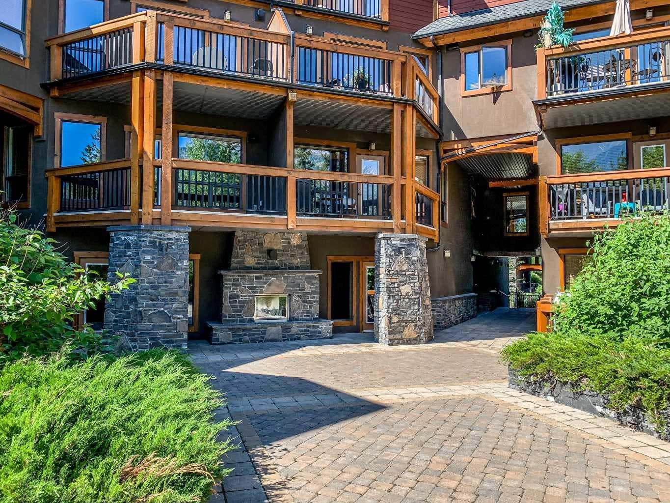 205, 600 Spring Creek Drive 