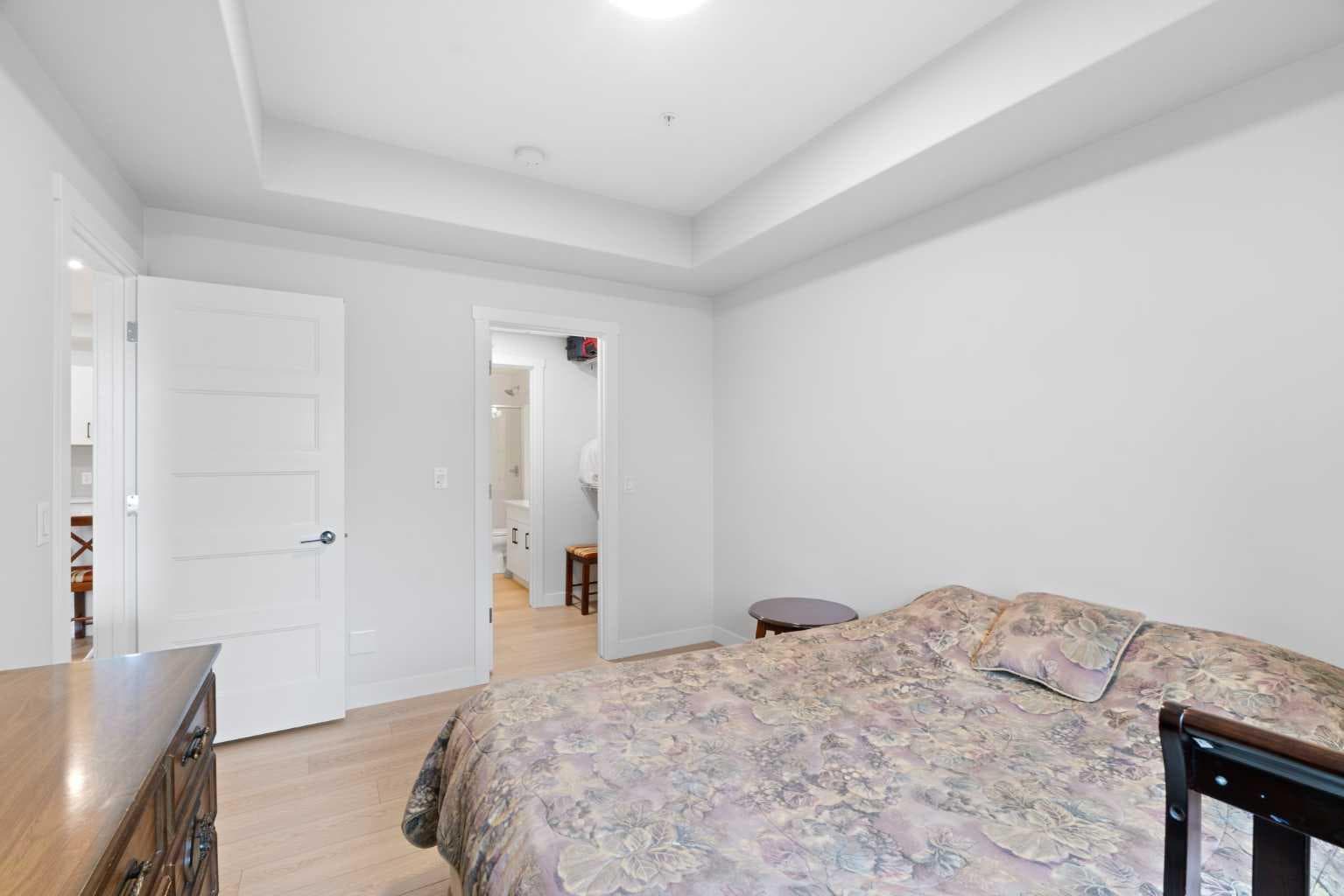 1112, 81 Arbour Lake View NW