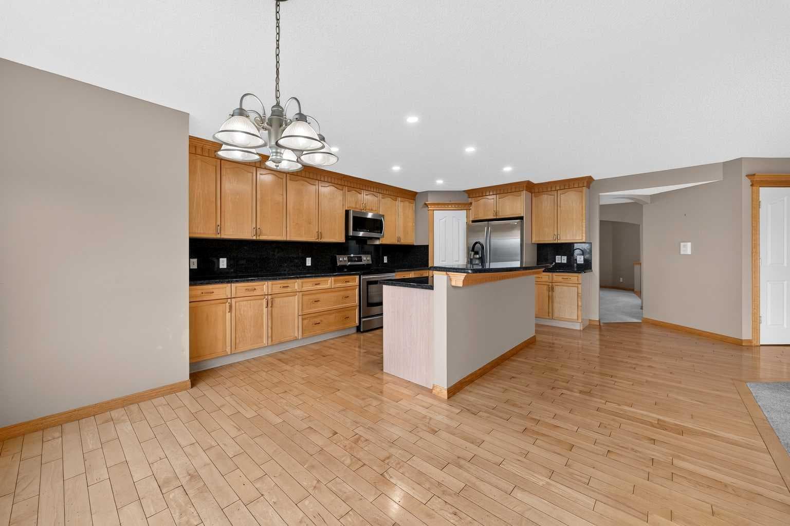 78 Hampstead View NW