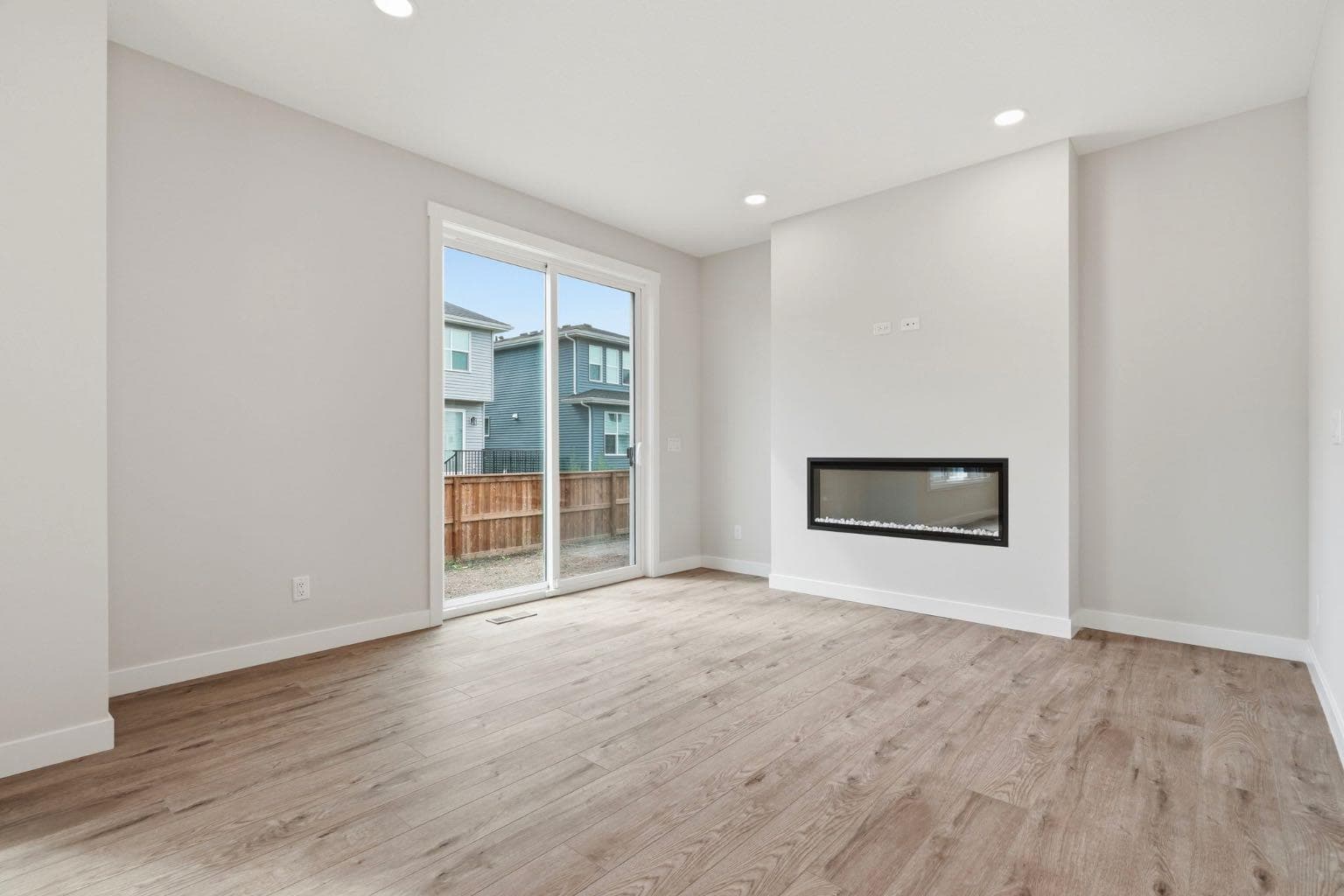 435 kinniburgh Loop 