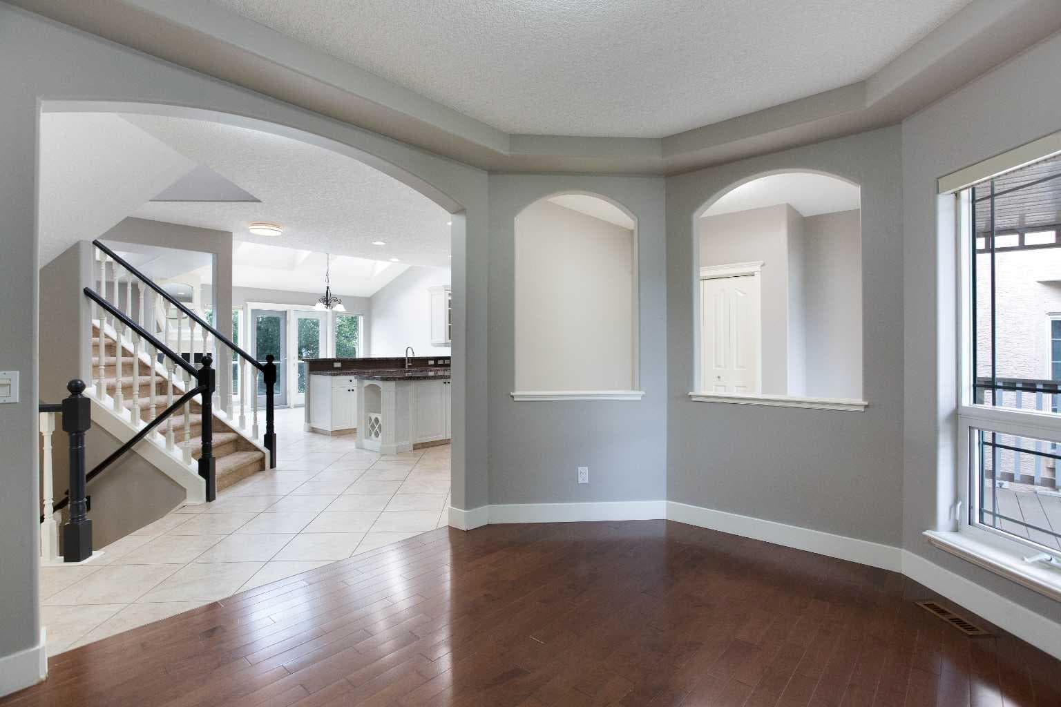3414 Douglasdale Boulevard SE