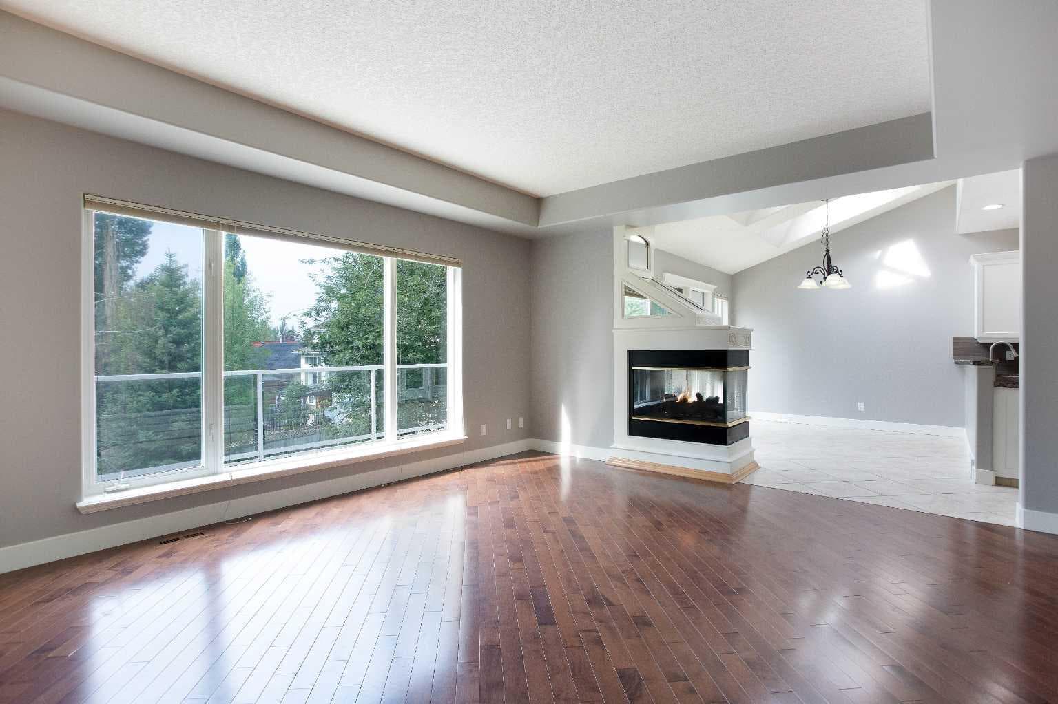 3414 Douglasdale Boulevard SE