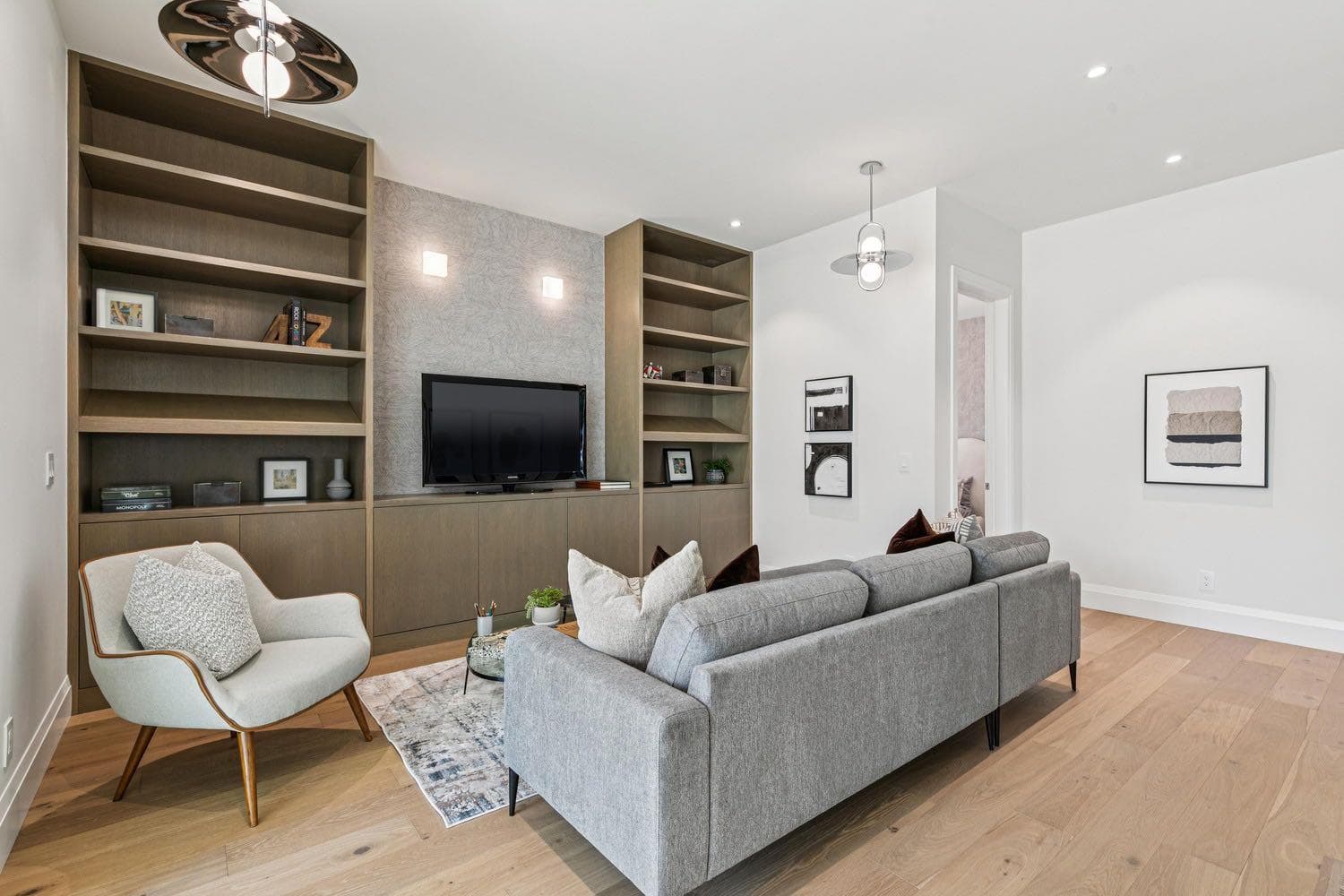 14 Lissington Drive SW
