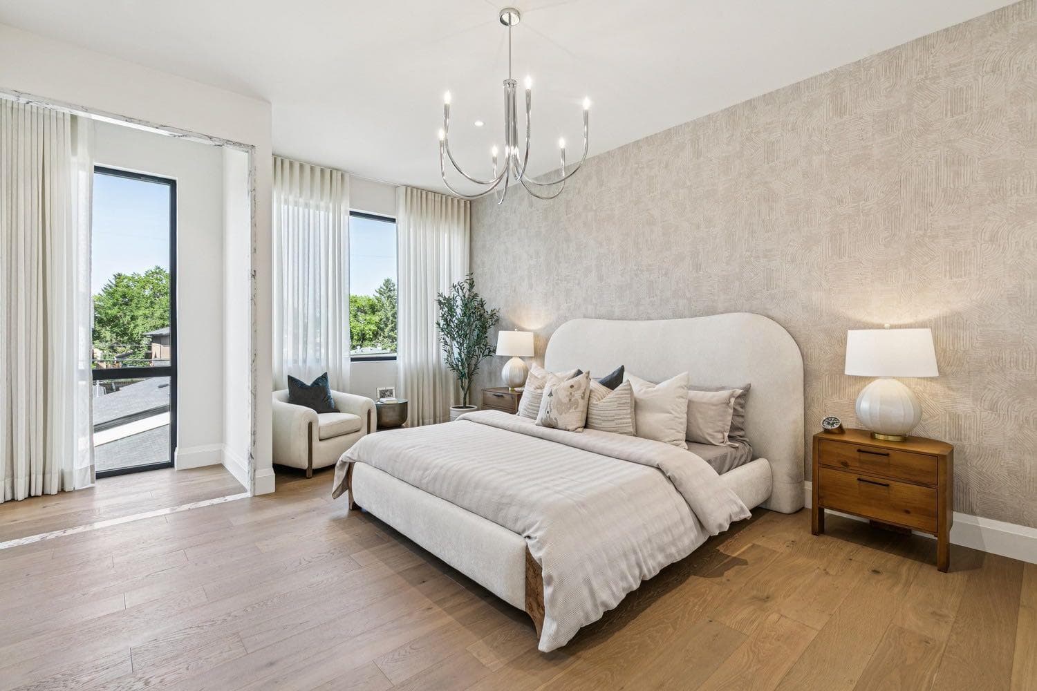 14 Lissington Drive SW