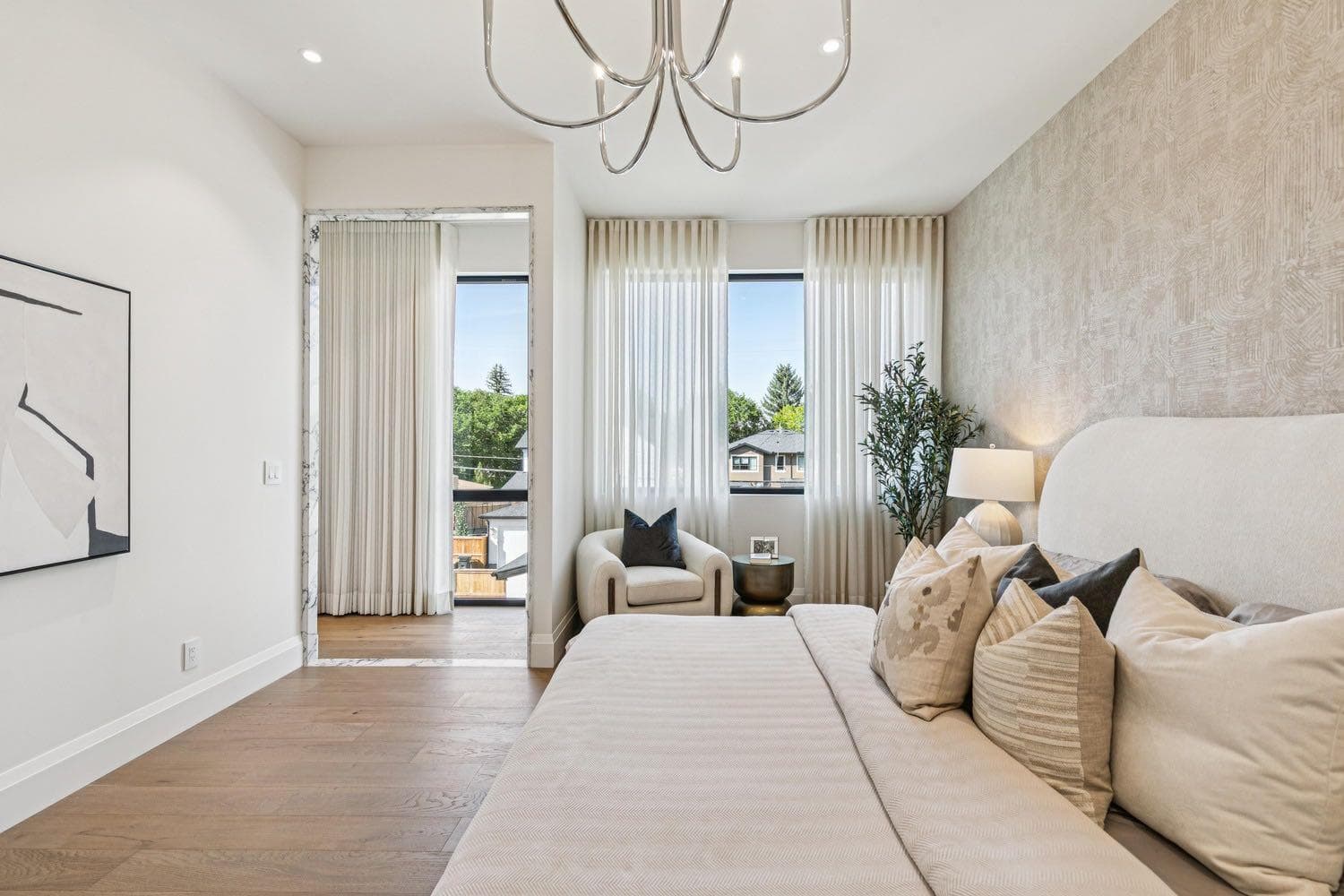 14 Lissington Drive SW