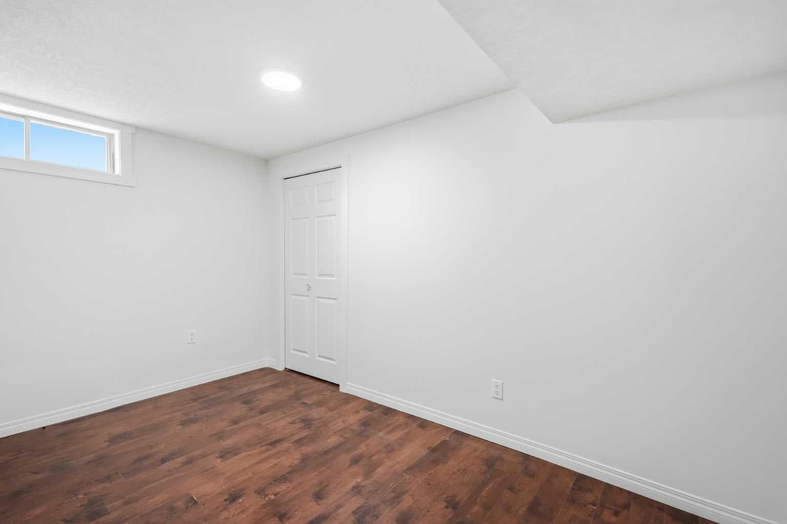 1211 Maitland Drive NE