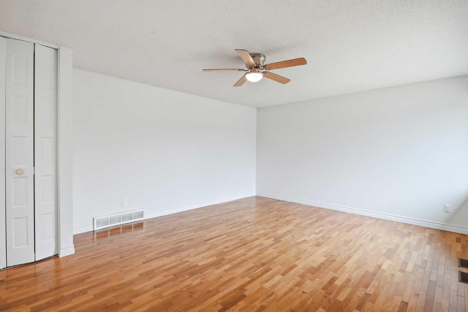 1211 Maitland Drive NE