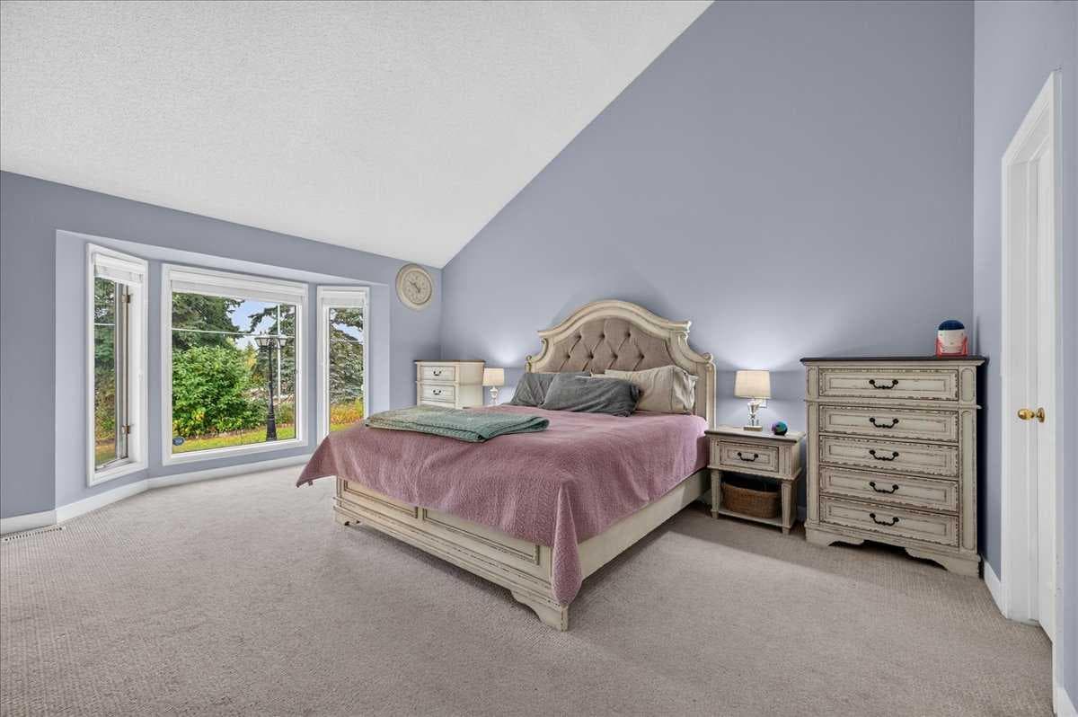 876 Shawnee Drive SW