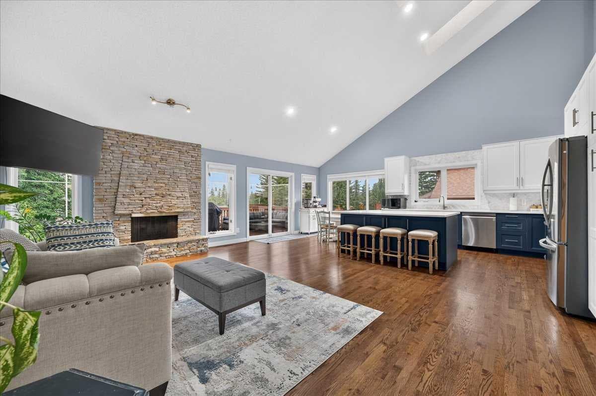 876 Shawnee Drive SW
