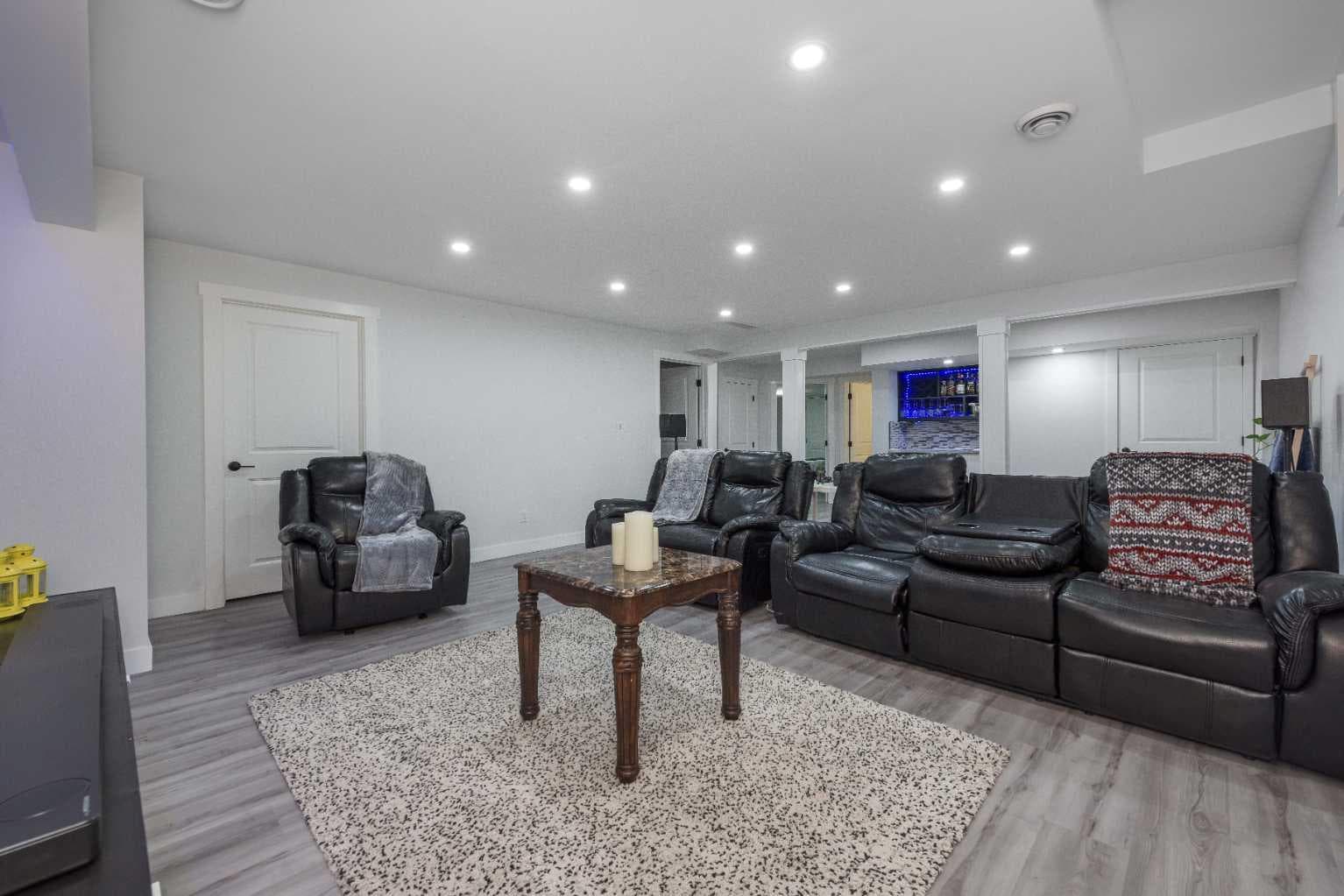 76 Evanspark Circle NW