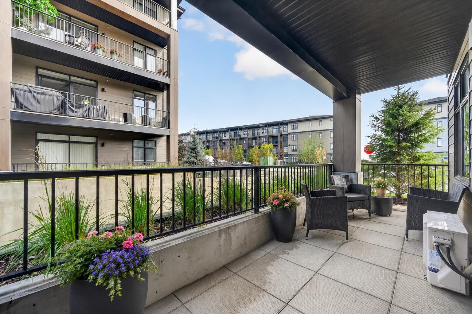 4101, 200 Seton Circle SE