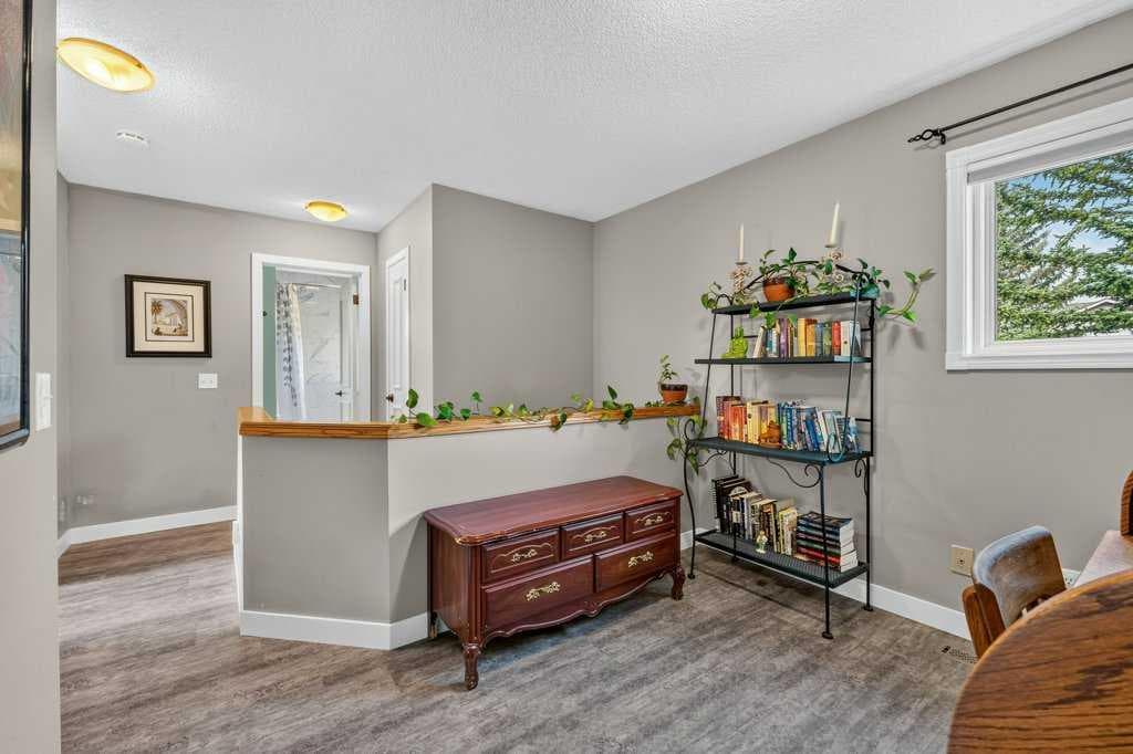 83 Millrise Crescent SW
