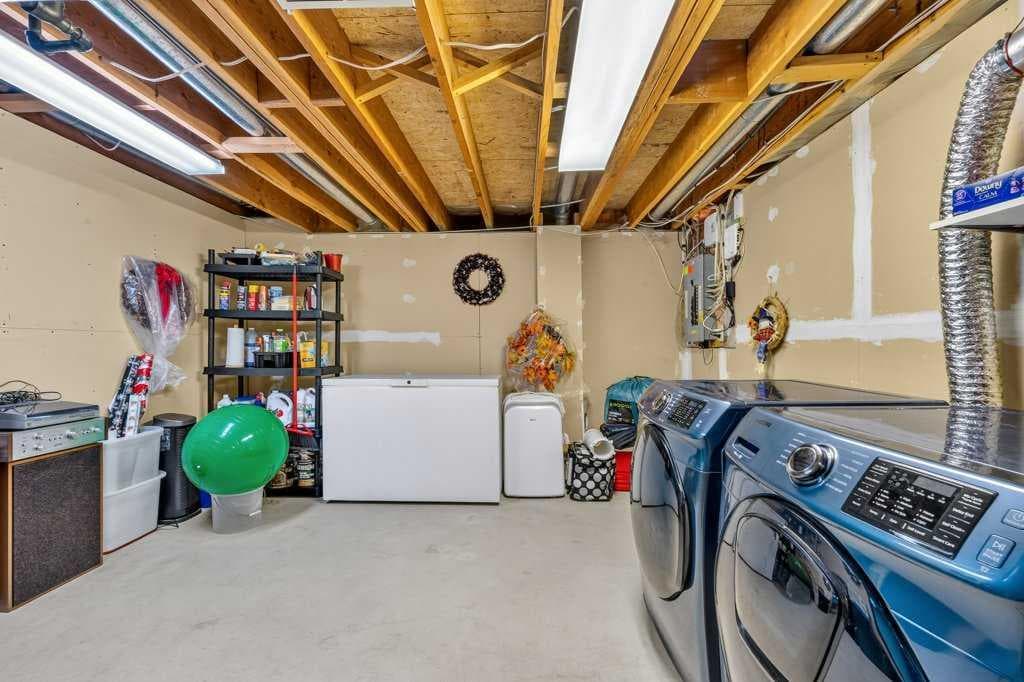 83 Millrise Crescent SW