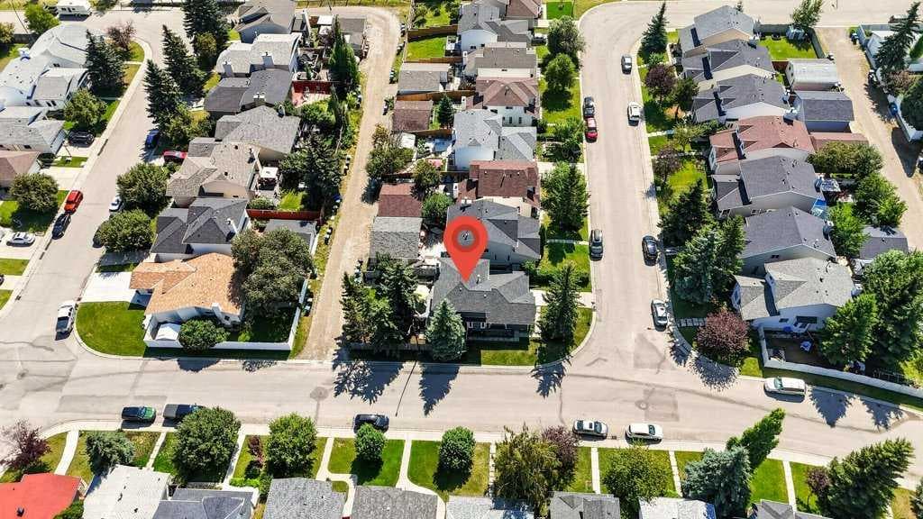 83 Millrise Crescent SW
