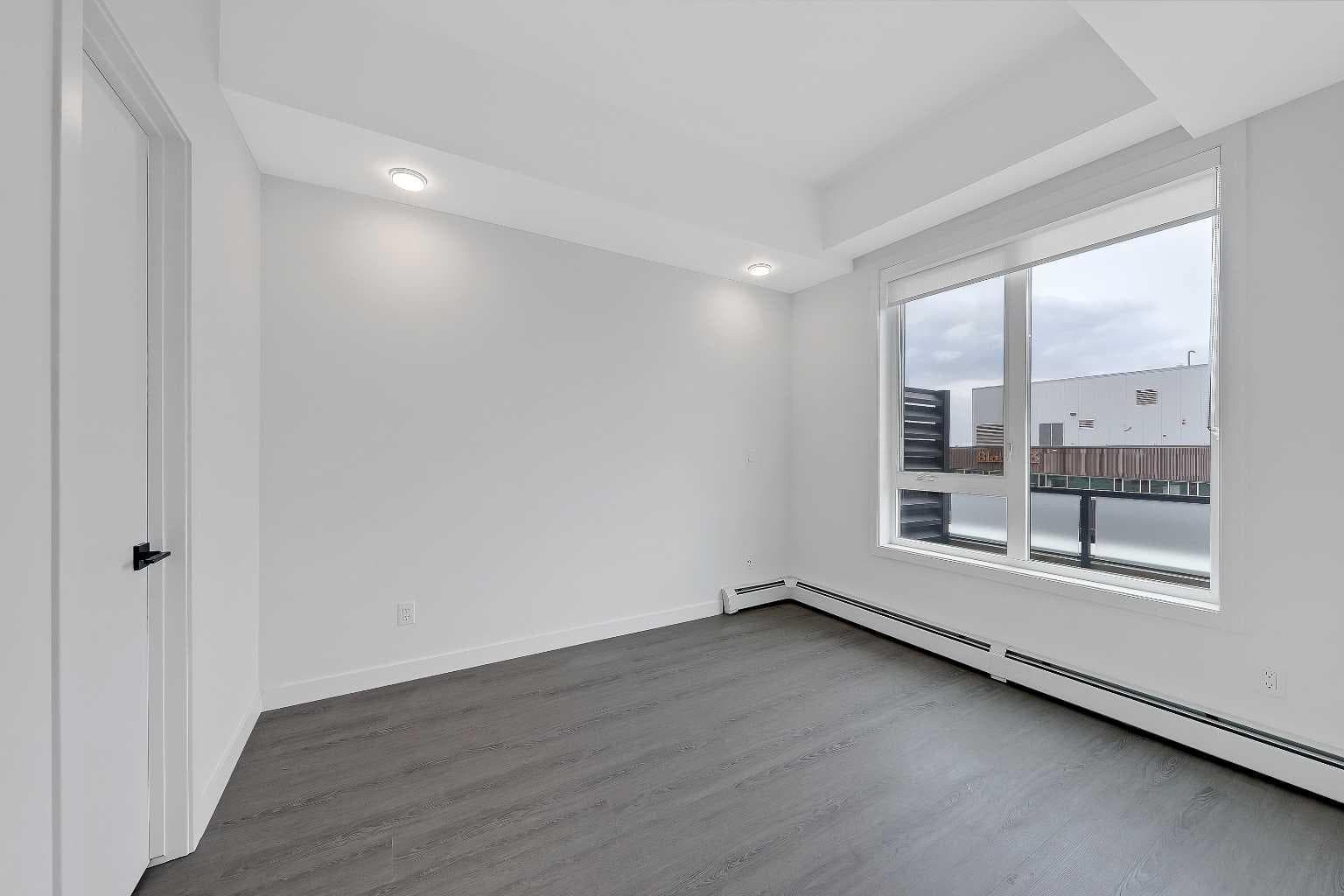 623, 3932 University Avenue NW