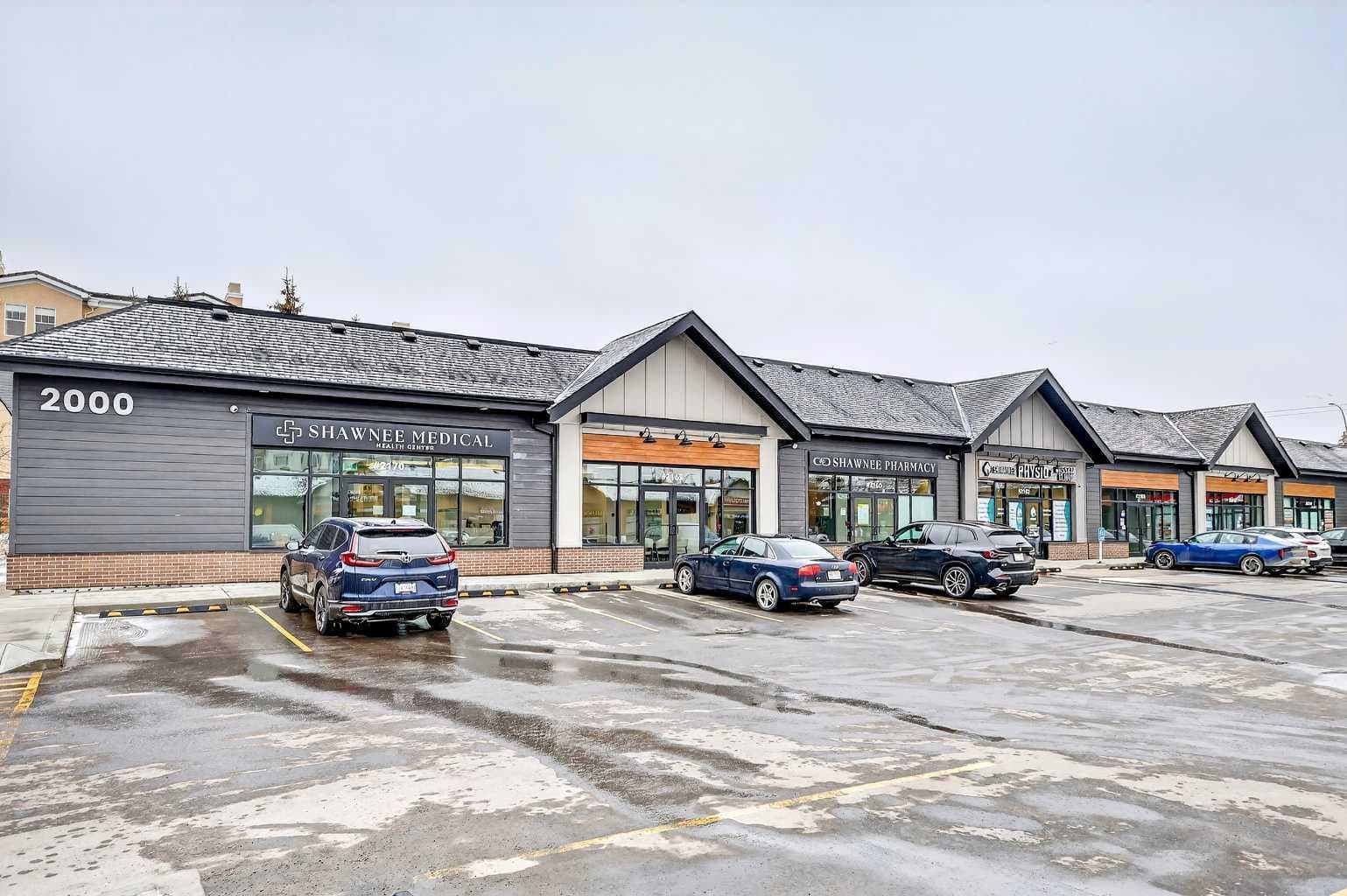 401, 150 Shawnee Square SW