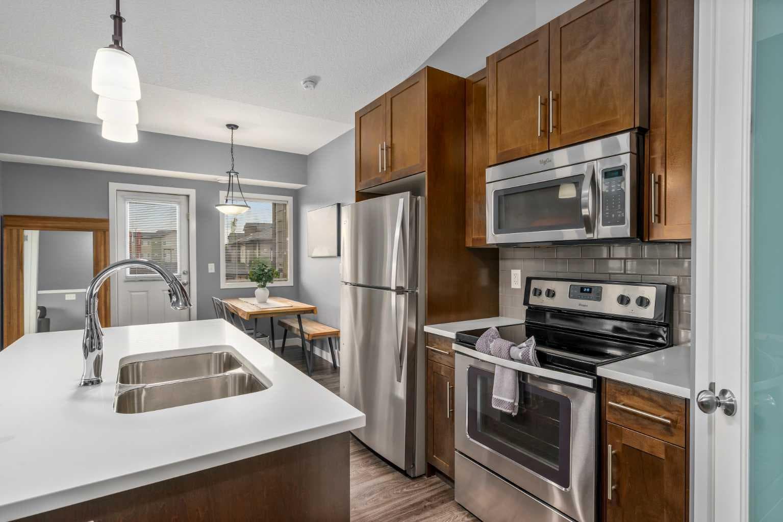 1324, 2461 Baysprings Link SW