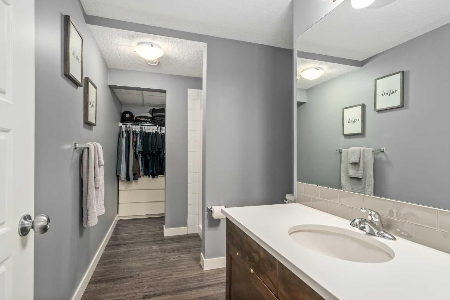 1324, 2461 Baysprings Link SW