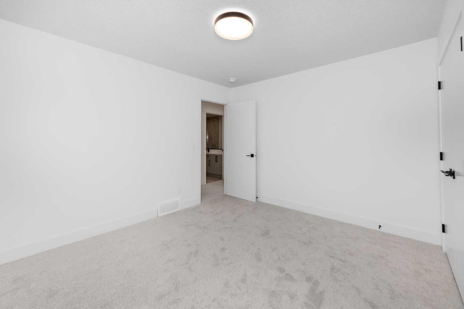 503 Rivercrest View 