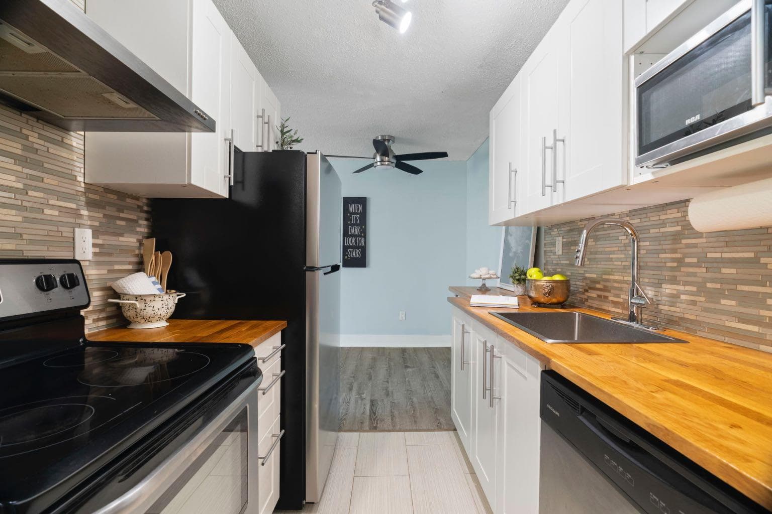 4, 930 Royal Avenue SW