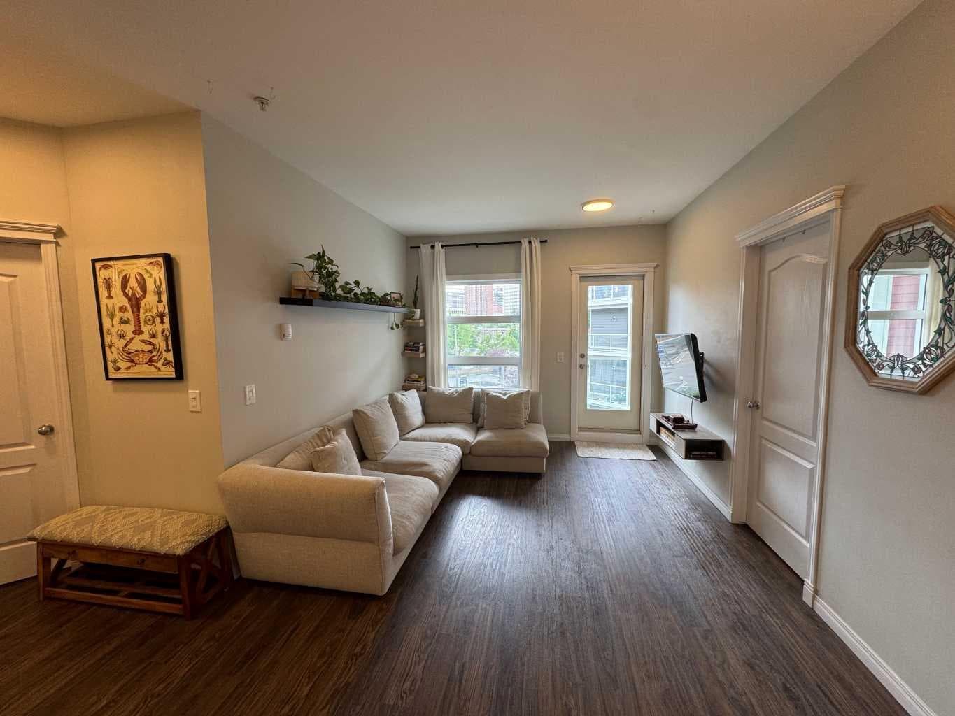 371, 333 Riverfront Avenue SE