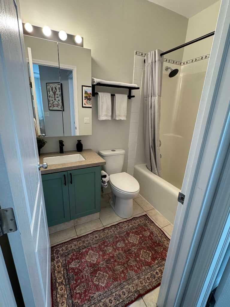 371, 333 Riverfront Avenue SE