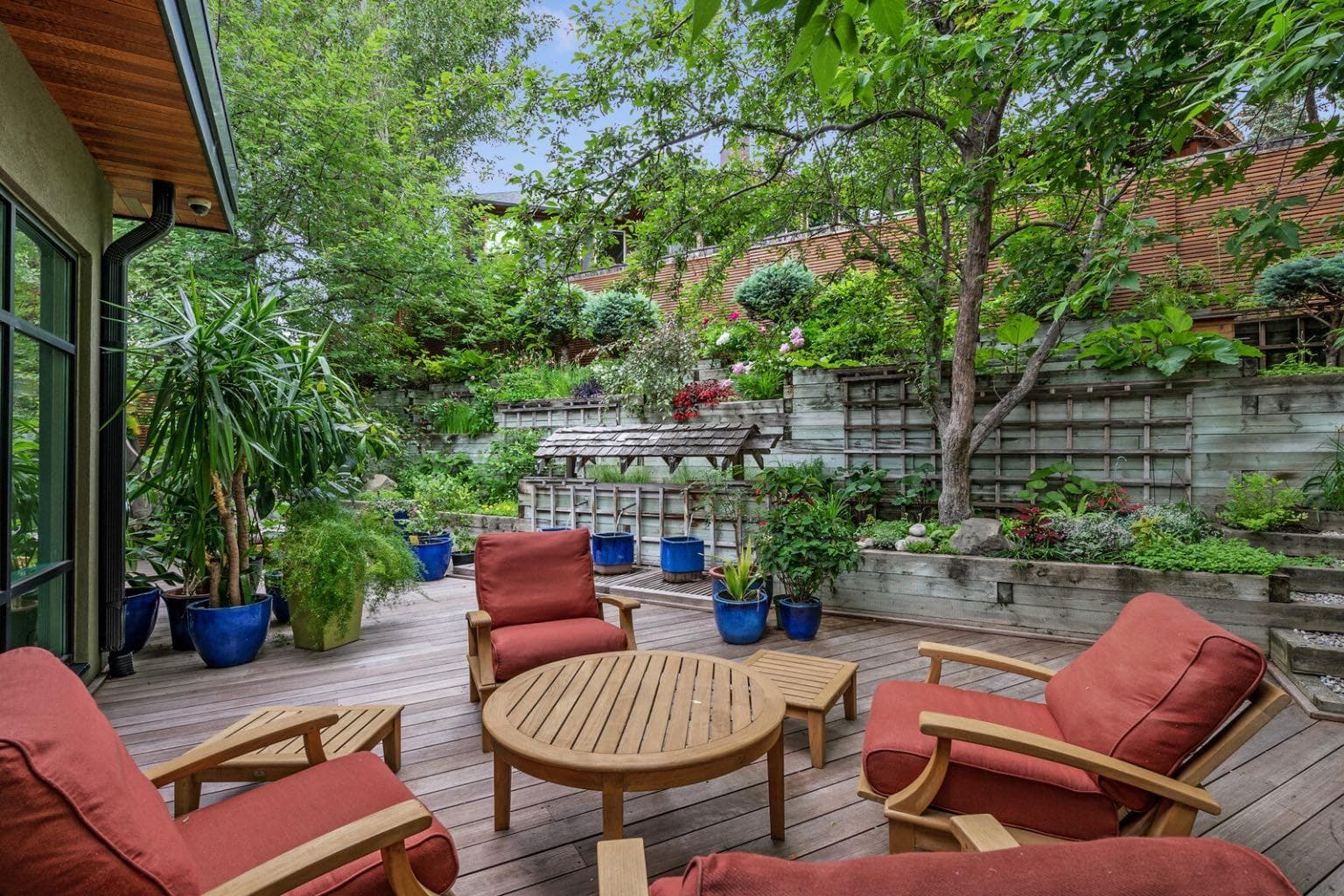 2320 Juniper Road NW