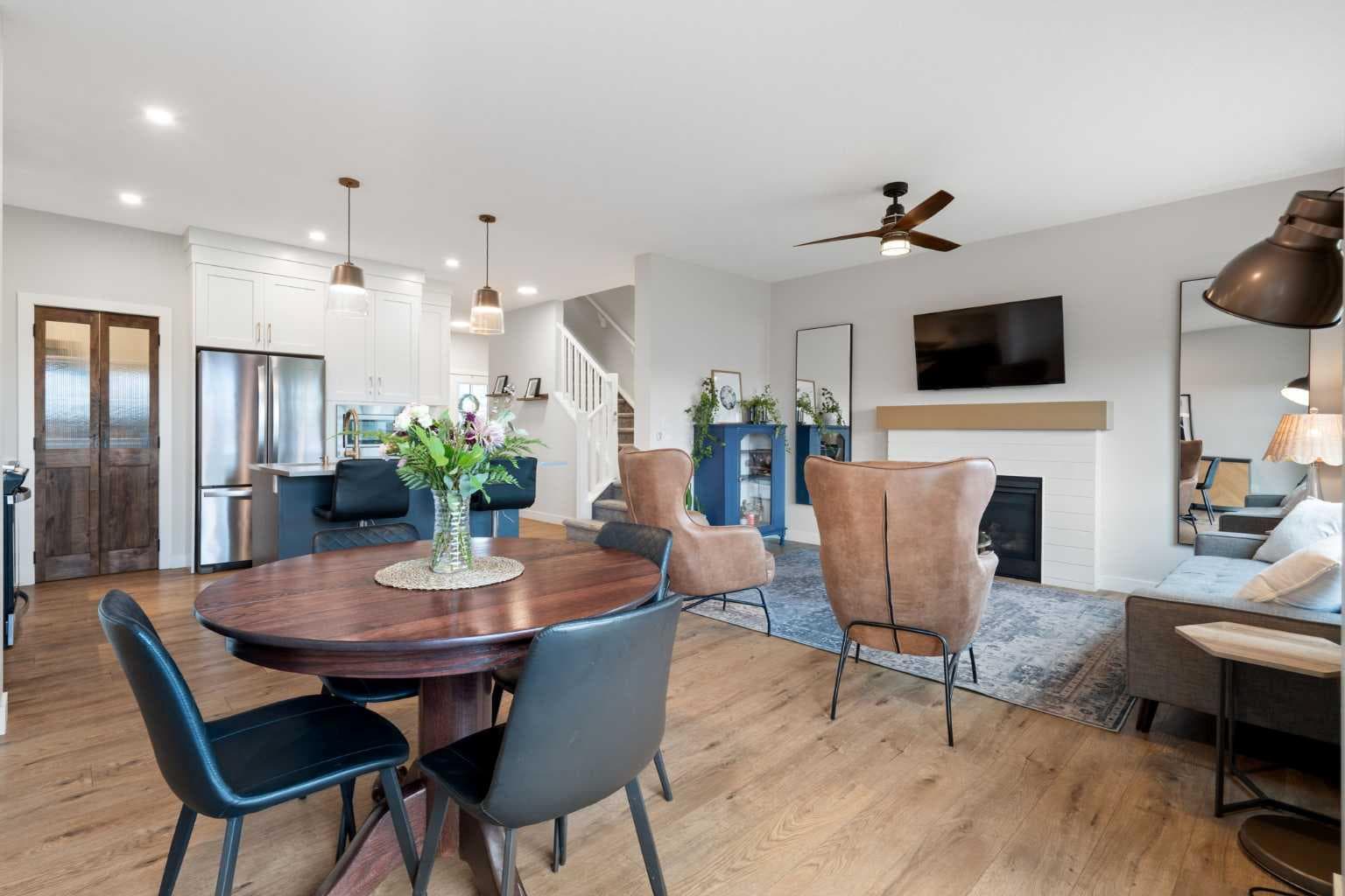 364 Fireside Way 