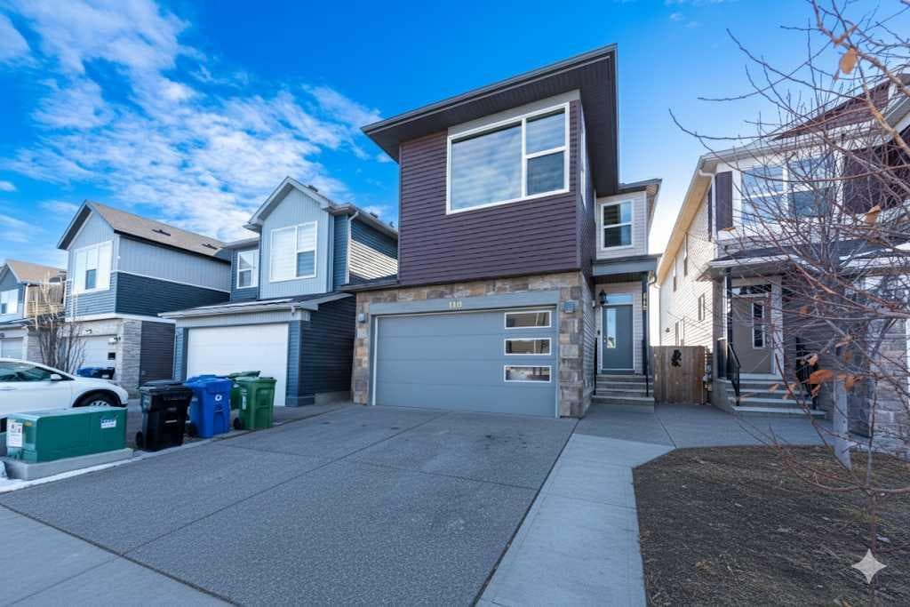 115 Savanna Parade NE