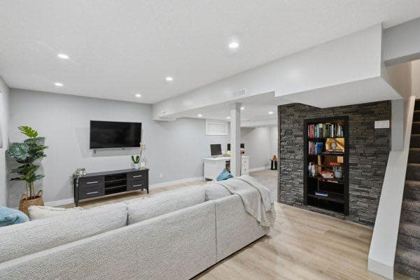 3605 Kerry Park Road SW
