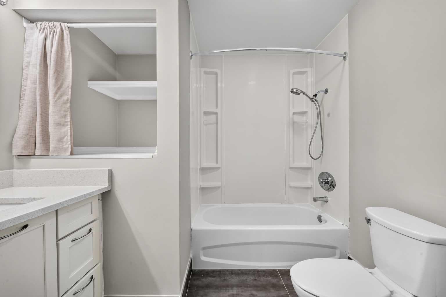 1608 3 Street NW