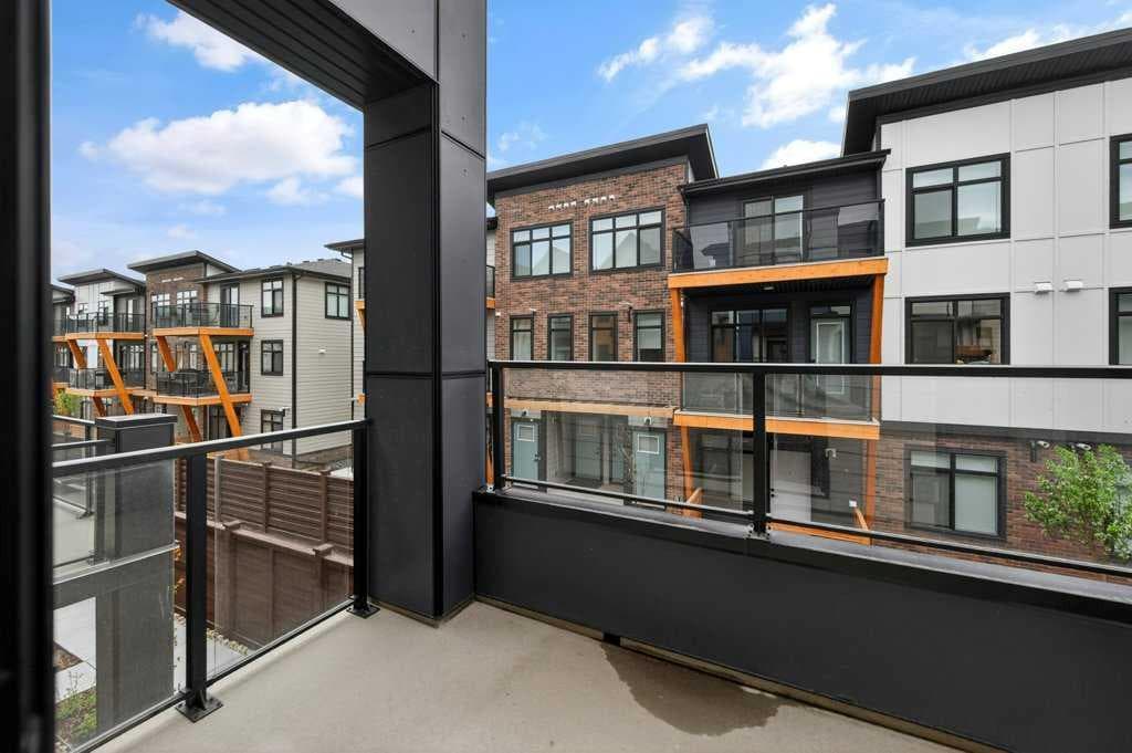 606, 550 Seton Circle SE