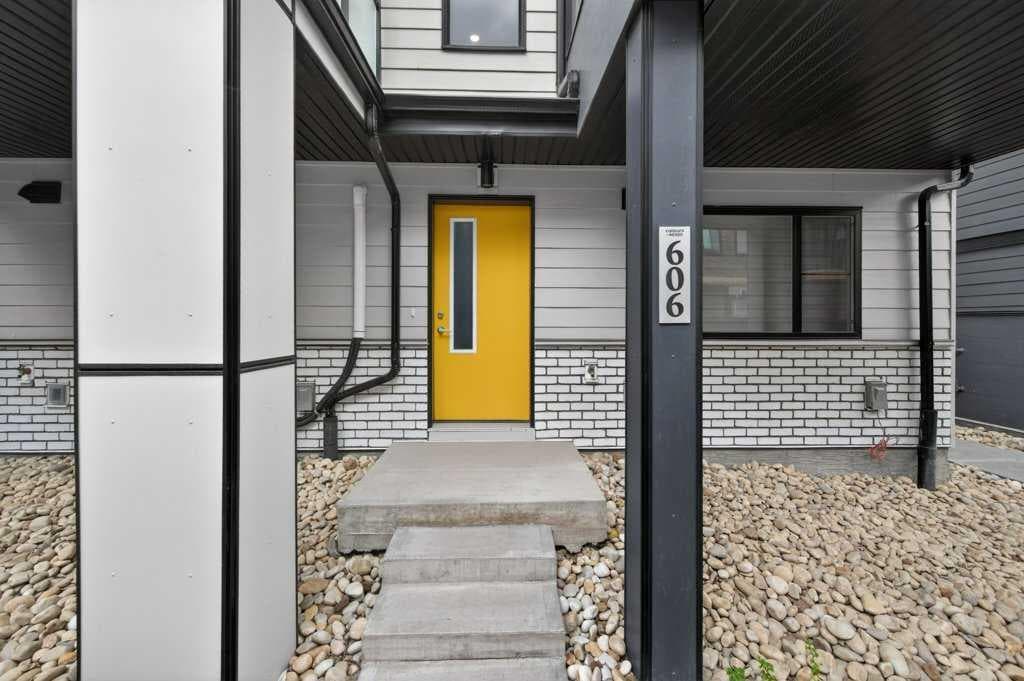 606, 550 Seton Circle SE