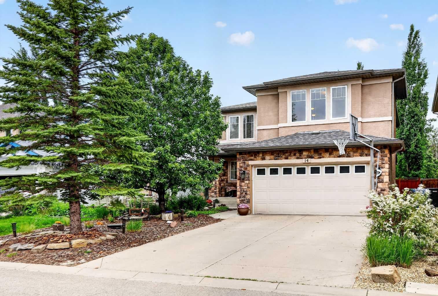 14 Evergreen Common SW
