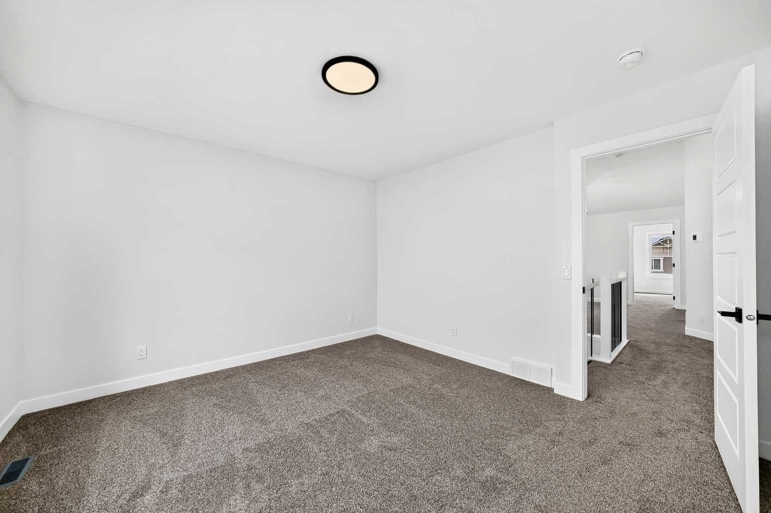 583 Buffaloberry Manor SE