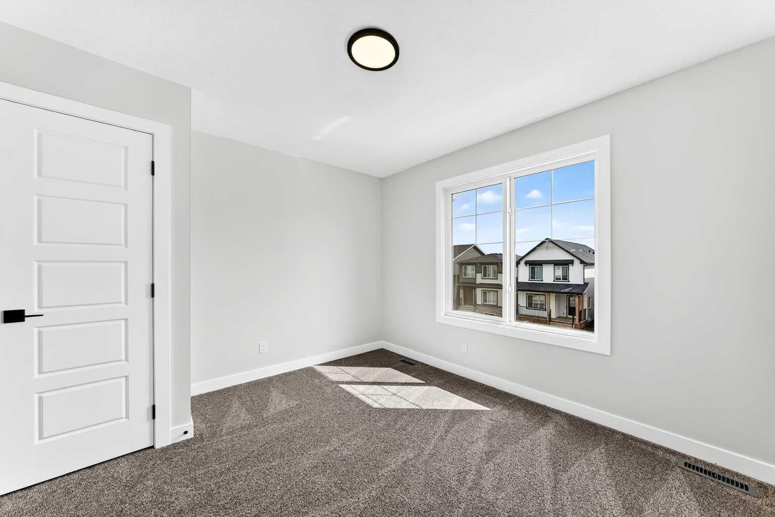 583 Buffaloberry Manor SE