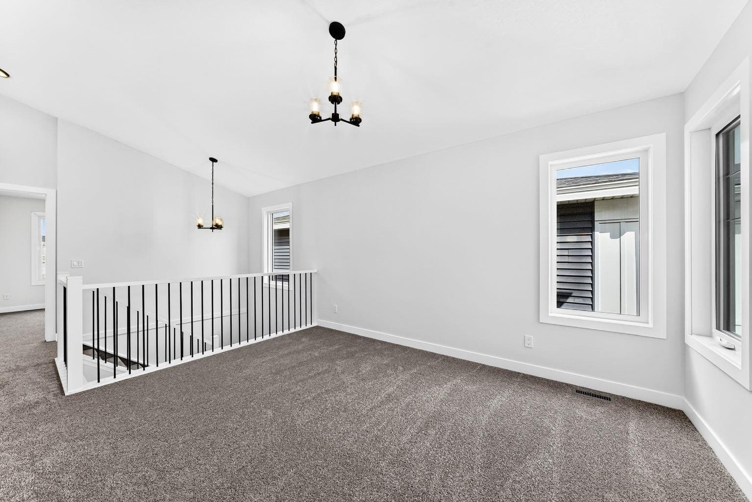 583 Buffaloberry Manor SE