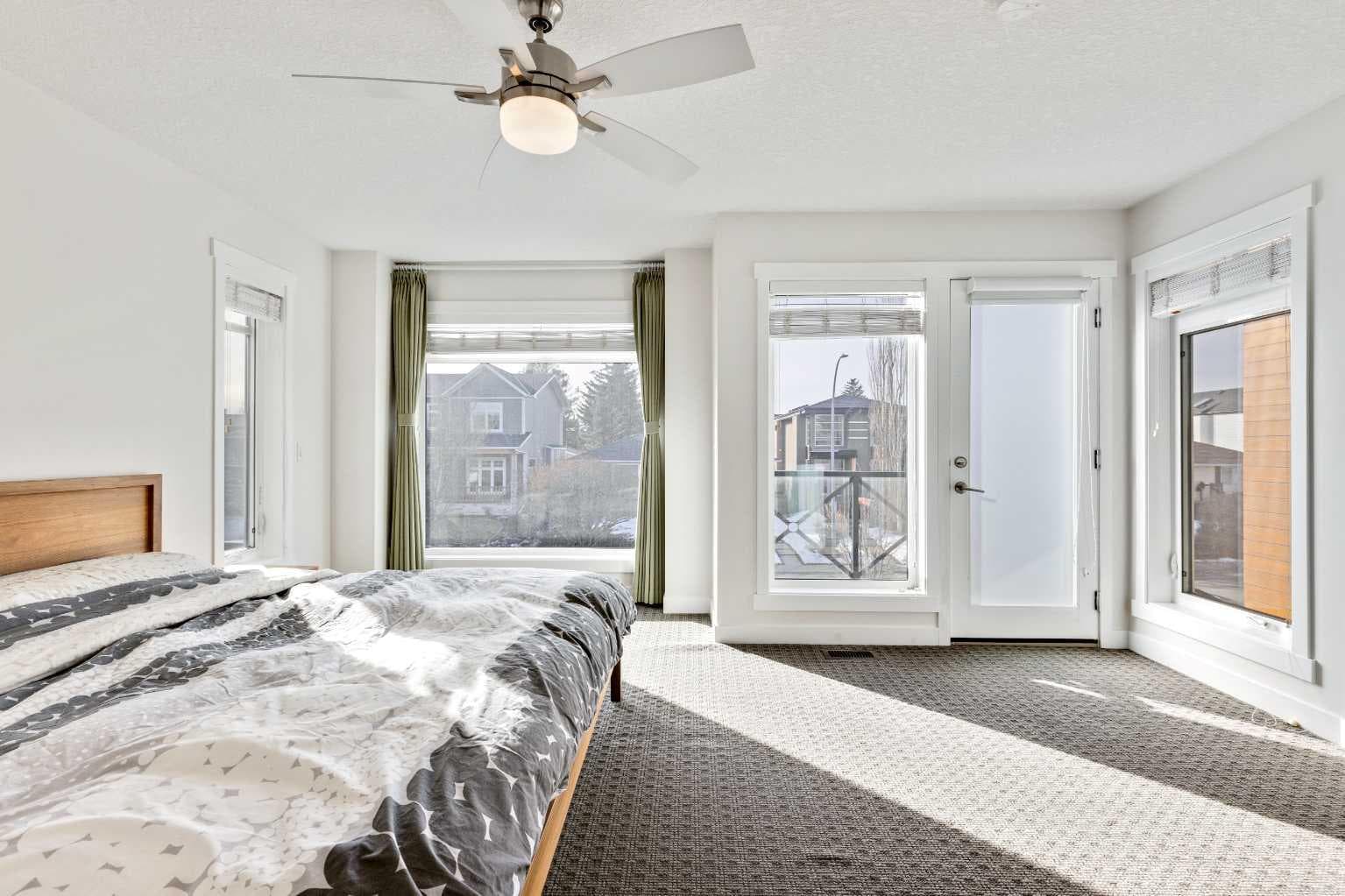 2728 Cochrane Road NW