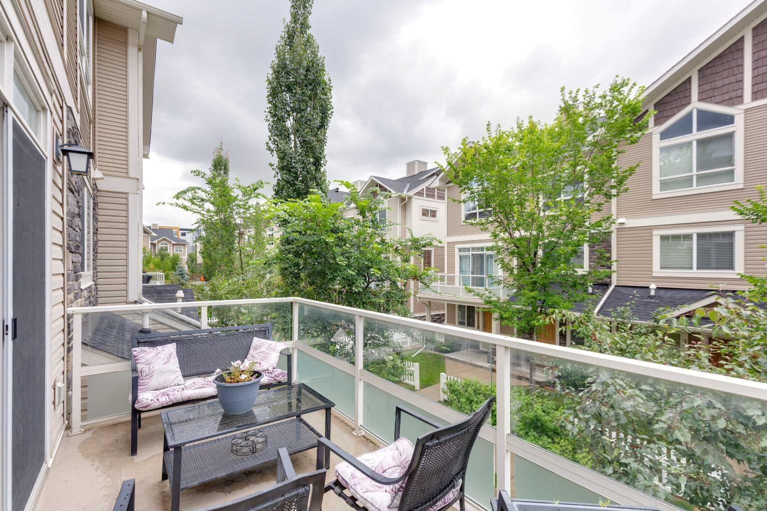 26 Skyview Ranch Gardens NE